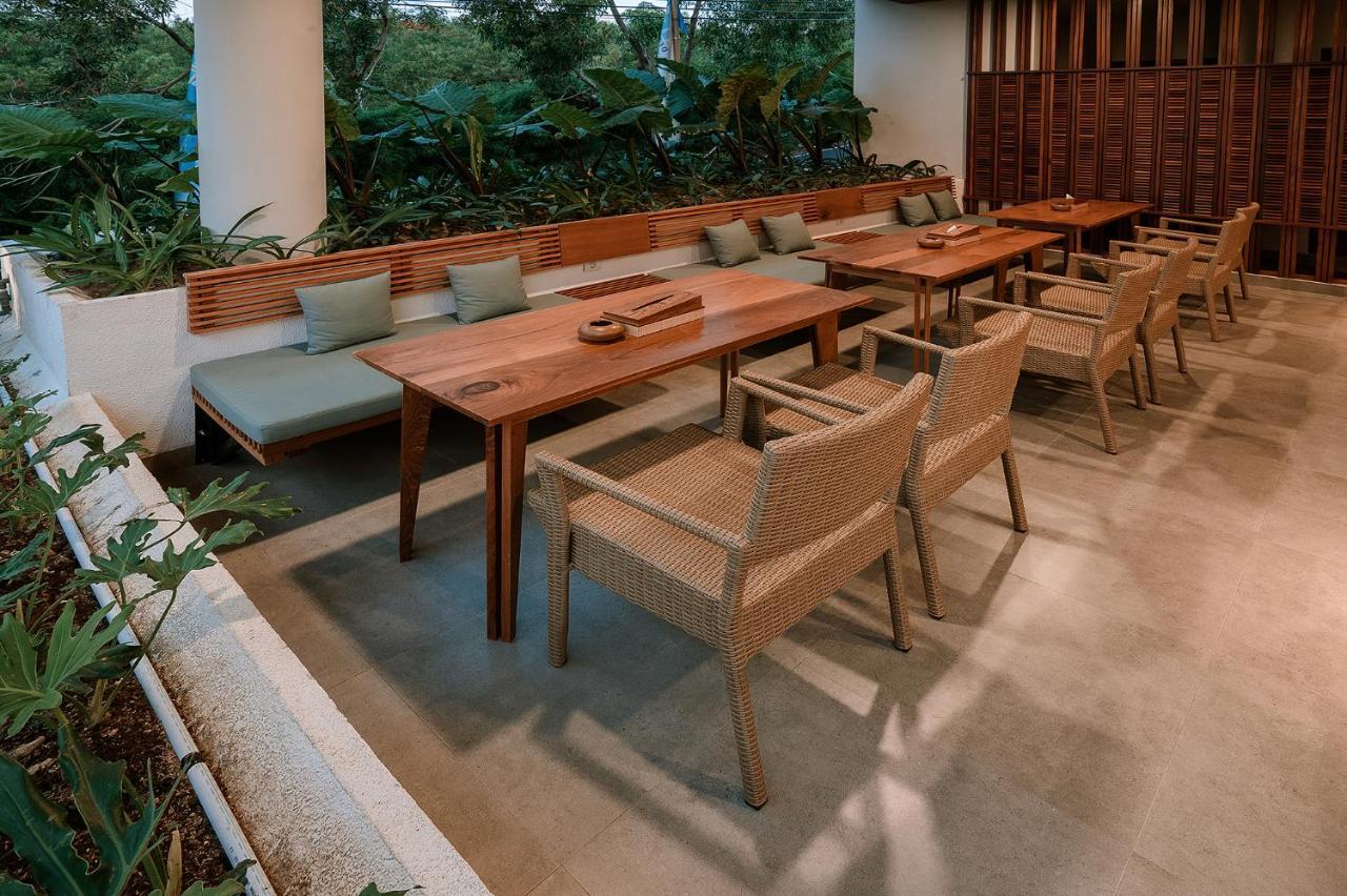 One Degree Sunset Hill Leisure Hotel Uluwatu  Exterior photo